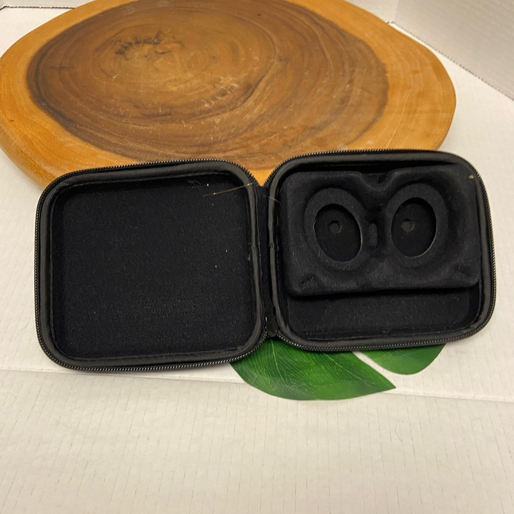 BOSE Case Only - Picture 2 of 3
